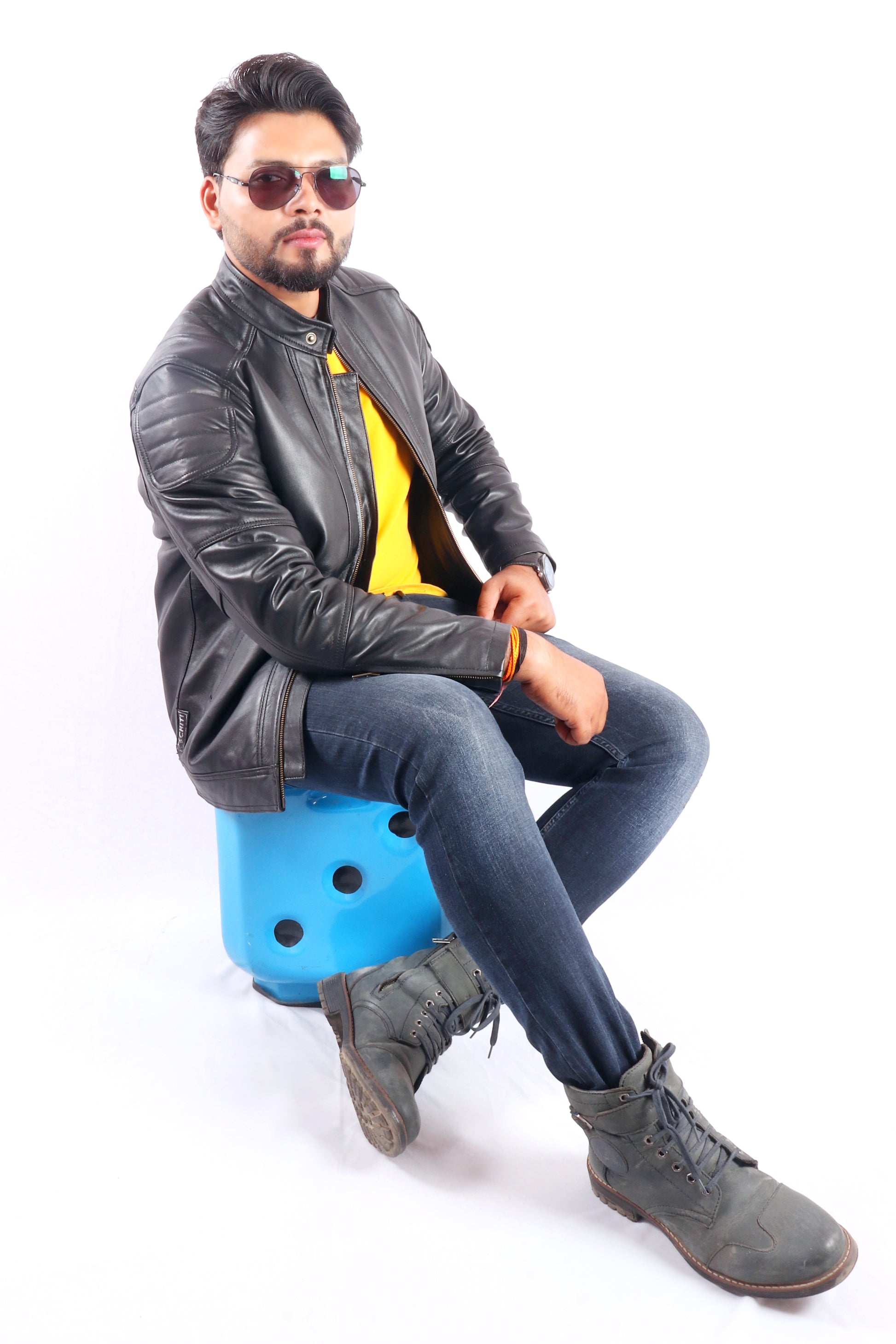 Vogue Vista Men's Black Leather Jacket - Chiti